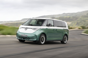 VW ID. Buzz mit langem Radstand feiert in Nordamerika Premiere