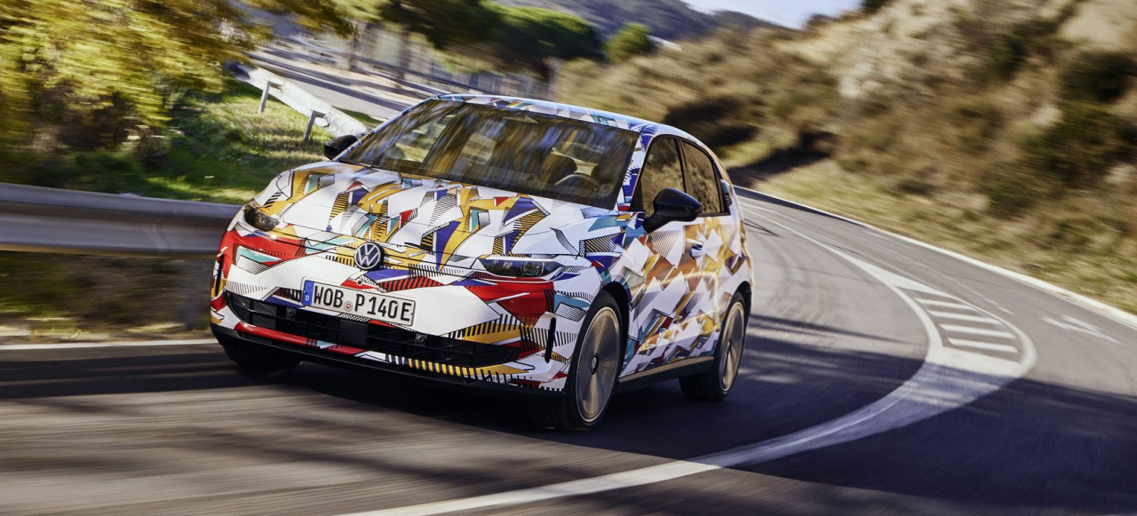 Frontantrieb, Quermotor und neue Effizienz-Technik: Volkswagen setzt bei der Elektromobilität bewusst auf alte Stärken: VW ID. Polo im Prototyp-Test: Das Golf-Prinzip kehrt zurück