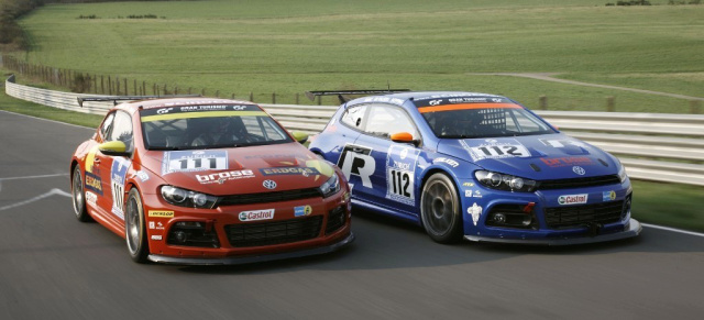 Fahrbericht: So fährt sich der Scirocco GT24 (2009): Zusammenarbeit von Forschung und Entwicklung mit VW-Motorsport ist die Basis für die erfolgreichen Renn-Sciroccos GT24