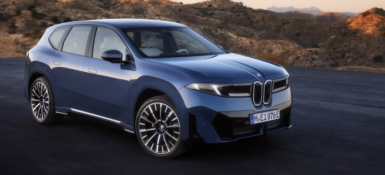 BMW zeigt mit dem neuen iX3 den ersten Vertreter der „Neuen Klasse“ – bis zu 800 km Reichweite, 469 PS und futuräres Cockpit: Weltpremiere BMW iX3 xDrive50: Startschuss für die Neue Klasse