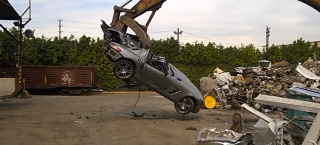 Trauriges Ende eines Mercedes-AMG SLS: VIDEO: Hier findet ein SLS ein grausames Ende!