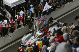 Audi R18 e-tron gewinnt erneut in Le Mans: Hybrid und quattro-Technik sind nicht zu schlagen
