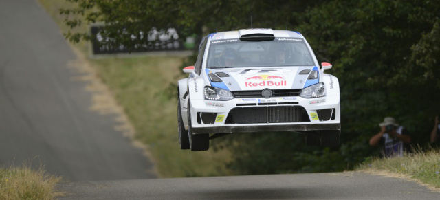 Bittere Pille  VW verpasst ausgerechnet beim Heimspiel das Podium : Rückschlag für VW Motorsport bei der Rallye-Deutschland