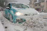 Ratgeber: Tipps für den Straßenverkehr im Winter: E-Fahrer müssen besonders auf den Akku achten