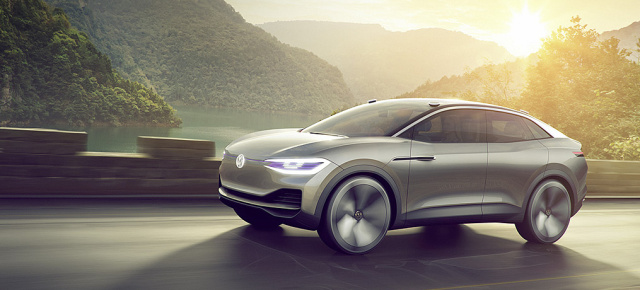 Auto Shanghai 2017: VW zeigt Studie des dritten Mitglieds der I.D.-Familie: Weltpremiere des elektrisch angetriebenen I.D. CROZZ von Volkswagen