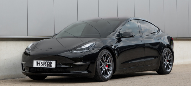 Strom abwärts: H&R Sportfedern für das Tesla Model 3