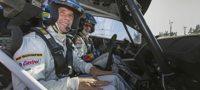 Lukas Podolski auf Abwegen im Polo WRC: Nationalspieler Lukas Podolski spielt Co-Pilot im Polo WRC