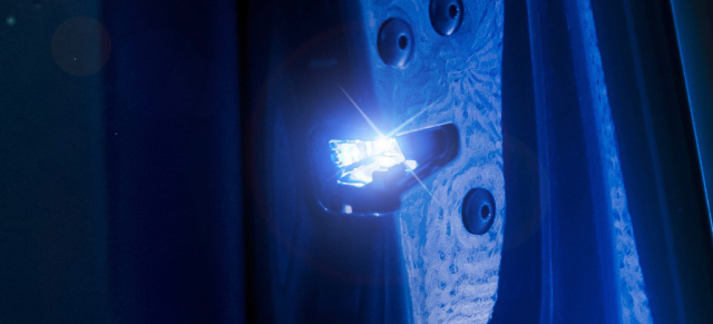 LED-Beleuchtung im Türschloss: Serienreif das LED-Schloss von Kiekert