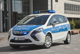 Streifenwagen: Opel Zafira als Polizeifahrzeug