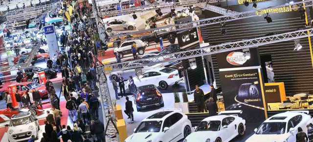 Essen Motor Show 2010 gibt Vollgas - Die ersten 100.000 Besucher waren schon da: Am ersten Wochenende verfolgten schon 100.000 Besucher das Spektakel 