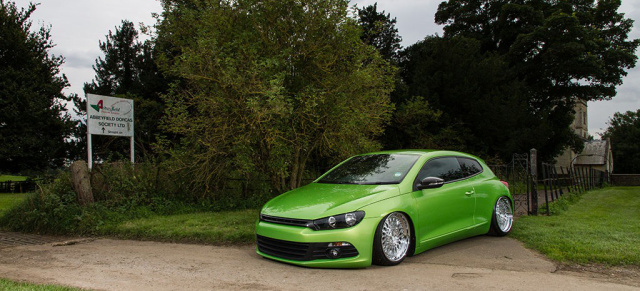 Schlangenbiss: Viperngrüner VW Scirocco 3 aus GB: Rotiform-Alus und Airride am Edition 38 Sportcoupé