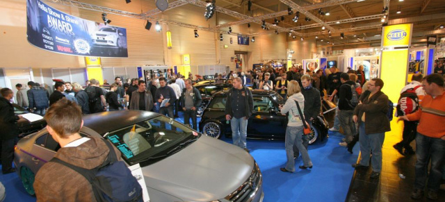 Ein Highlight der Essen Motor Show  der Hella Show & Shine Award Stand: In Halle 2 gibts was zu sehen!