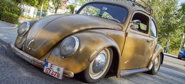 1. Hoffmann Speedster Classic Day 2022, 10. Juli, Hattingen: Das kommt jetzt noch in die Tüte! Goodie Bags !