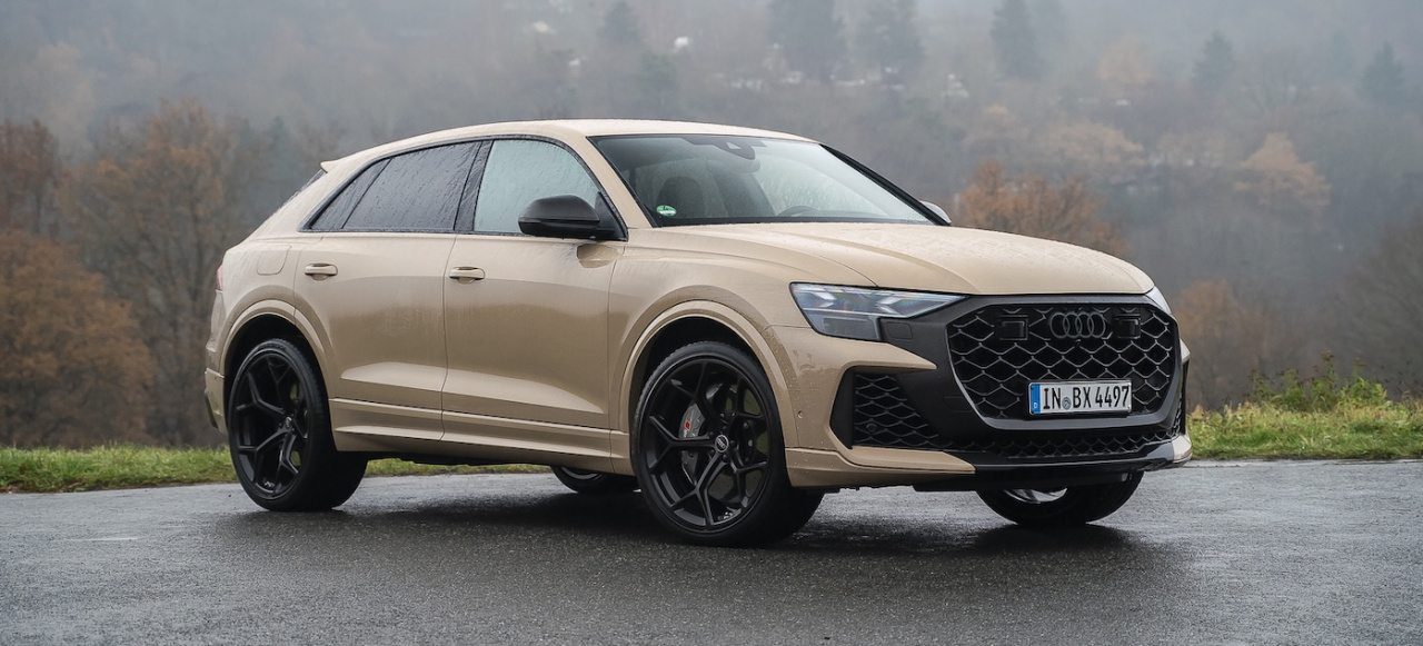 Zwischen Business-Anzug und Nordschleifen-Rekord: Warum Audis stärkstes Verbrenner-SUV Alltag kann – und Sportwagen ärgert.: 2026 Audi RS Q8 performance: Das Hypercar für den Dienstagvormittag