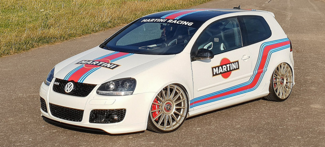 Candyweiß mit einem Schuss Martini: VW Golf 5 GTI im spritzigen Tuning-Look