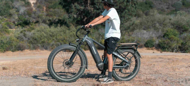 Alternative zum Auto auf Autotreffen: Das E-Fatbike - Vorteile für Offroad-Touren