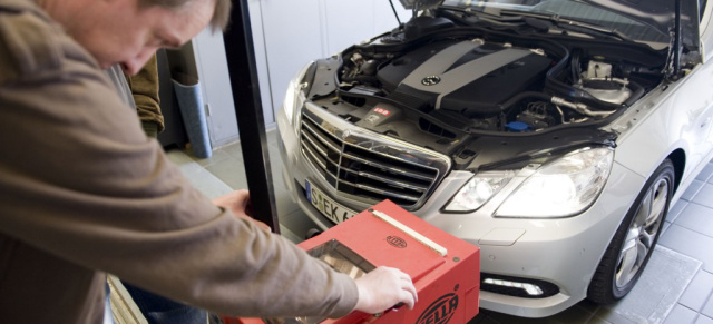 Ergebnis des Lichttests 2012: Jedes zweite Auto mit Mängeln: Mit dem Zweiten sieht man eben doch besser.