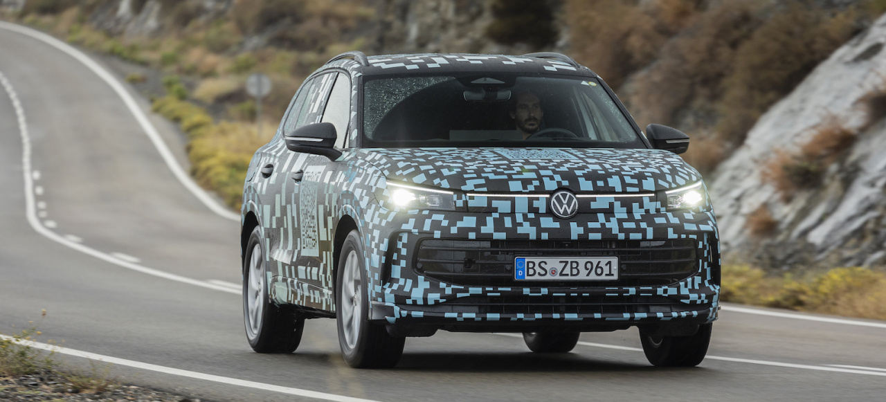 Innenraum ungetarnt! Alles neu am VW Tiguan der 3. Generation: Erste Fahrt im  neuen 2024er VW Tiguan - VAU-MAX-Inside - VAU-MAX - Das kostenlose  Performance-Magazin