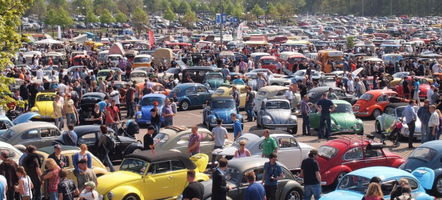 So war das 29. Maikäfertreffen 2012 in Hannover - die besten Bilder sind online!: Rund 3.500 luftgekühlte Volkswagen und über 15.000 Menschen bevölkerten am 1. Mai bei sommerlichem Wetter das Hannoversche Messegelände.