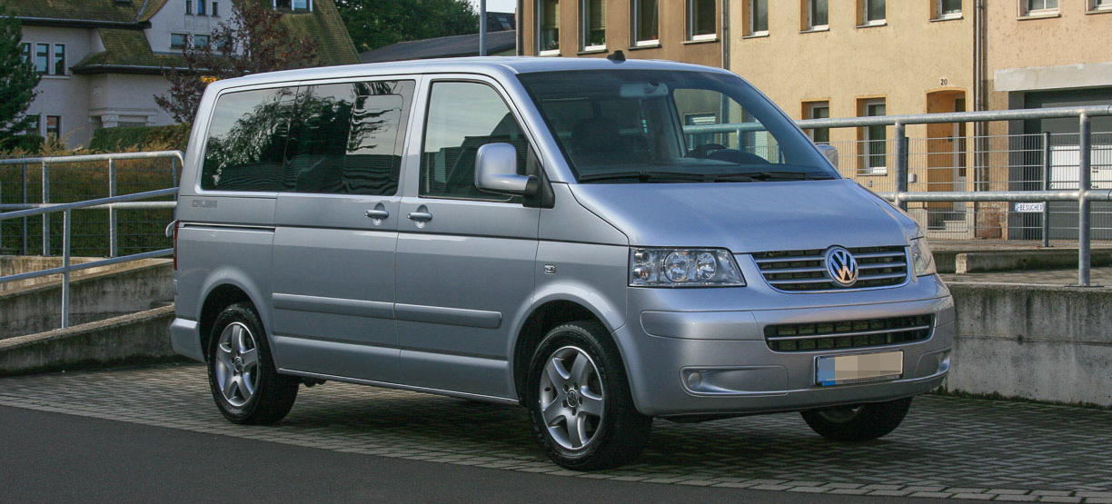 LHD VAN CENTRE - Stock - VW T5 MULTIVAN 2.5TDI 174 BHP COMFORTLINE