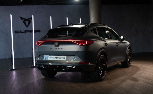 Neues Crossover Suv Von Cupra Cupra Formentor 2021 Mit 310 Ps Und Plug In Hybrid News Vau Max Das Kostenlose Performance Magazin