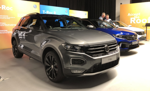 VIDEO - „BLACK-STYLE“-Paket für den VW T-Roc: Die aktuellen T-Roc  Änderungen fürs Modelljahr 2020 - News - VAU-MAX - Das kostenlose  Performance-Magazin