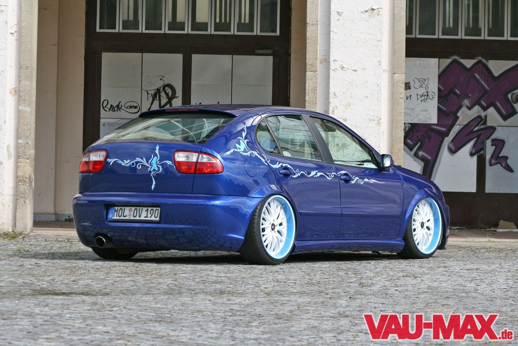 F(low)Motion Seat Leon 1M Tuning Dank Airride ist dieser 2000er Seat