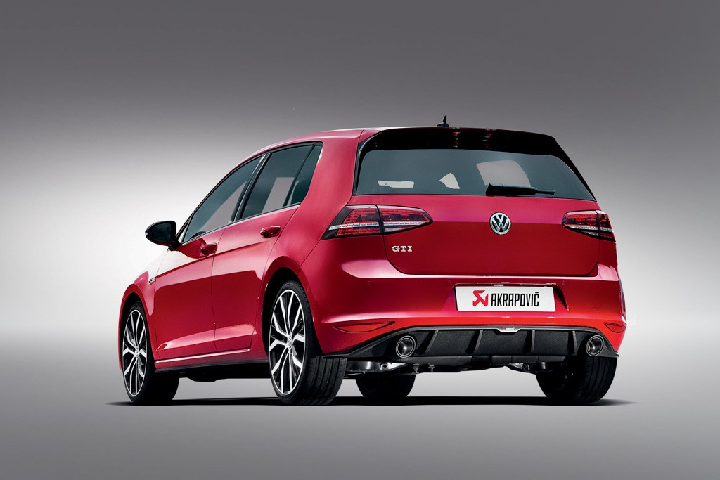 Akrapovič TitanAuspuffanlage für den Golf 7 GTI Akrapovic revolutioniert das HotHatchSegment
