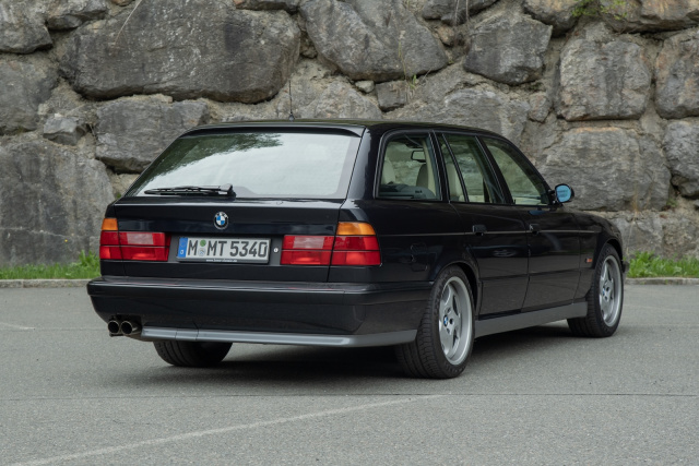 BMW M5 E34: Gute Exemplare sind selten und teuer!: Der beste BMW M5 aller  Zeiten? - Klassik - VAU-MAX - Das kostenlose Performance-Magazin